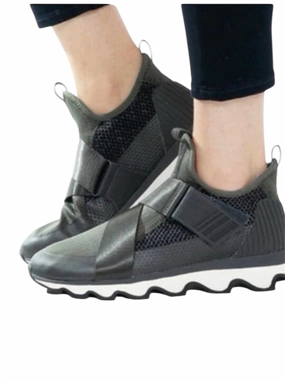 SOREL Kinetic Sneak Black Slip-On Sneakers